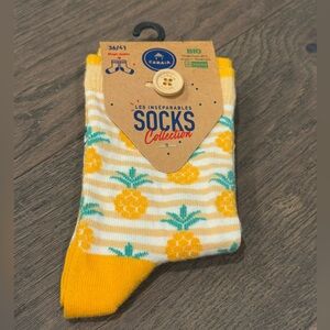 Pineapple Stripe Crew Socks